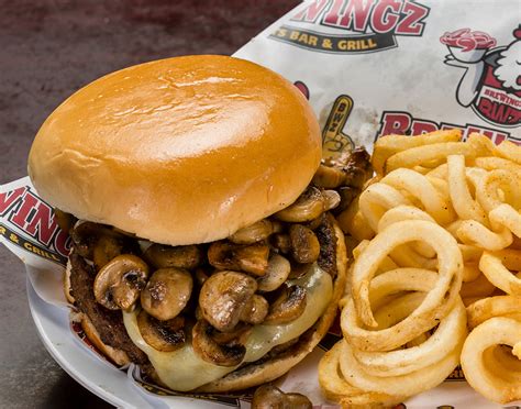 The Ultimate Game Day Experience at Mascots Pub and Grill
